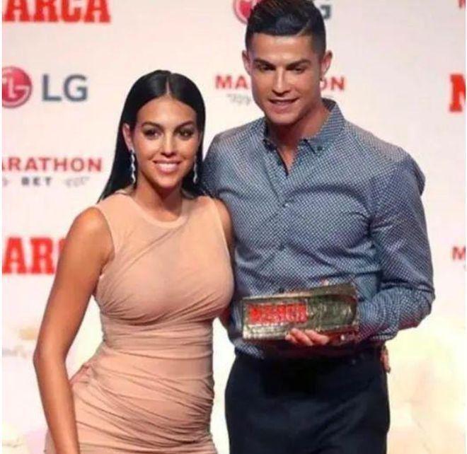 B体育-C罗放弃世界杯？若塔去世，谁注意C罗表态，原因曝光，乔妹支持