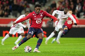 罗马诺：戴维未来几小时抵达都灵接受体检，将与尤文签约至2030年