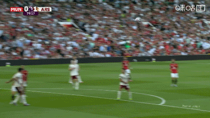 B体育平台-能否救主？第80分钟马奎尔登场换下卢克-肖